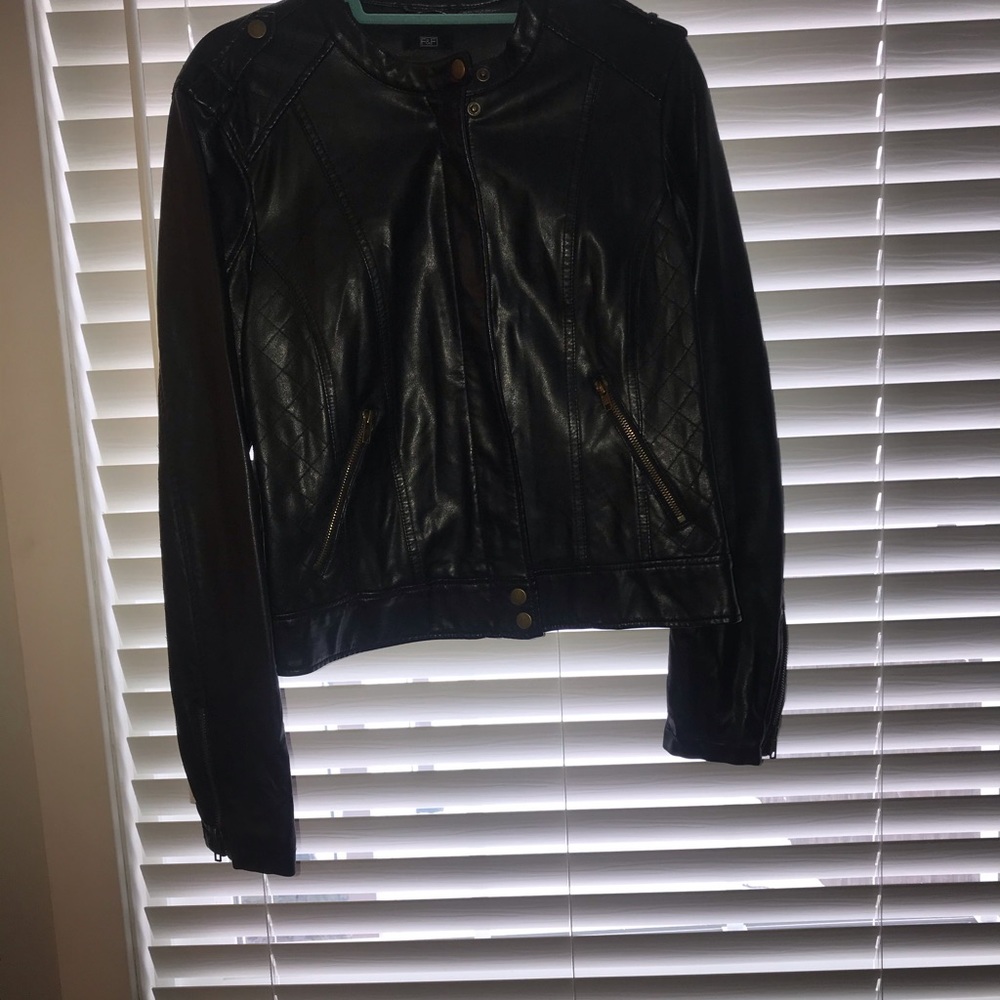 Jacket - Picture 5 of 5